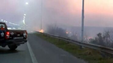 Desde las primeras horas de este viernes se registró mucha presencia de humo.