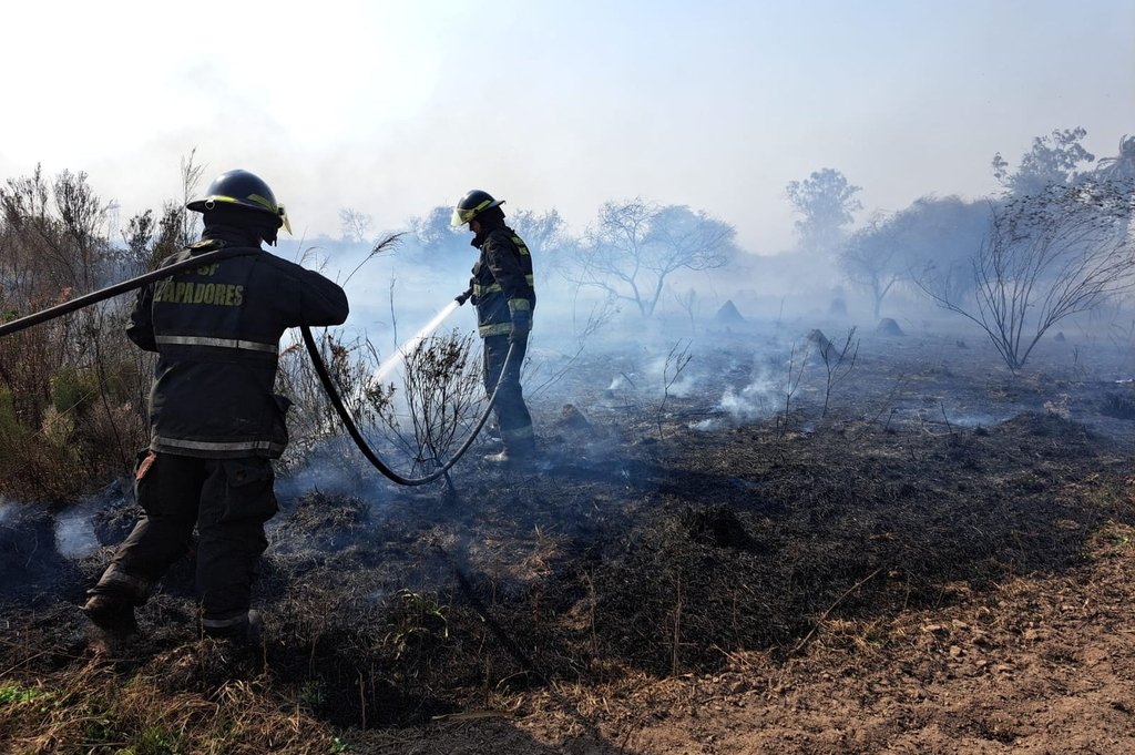 Los reiterados incendios en diferentes puntos de la provincia pusieron en alerta a las autoridades. gentileza