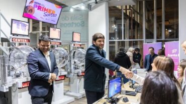 La actividad se realizó en la sala de sorteos de la Lotería de Santa Fe