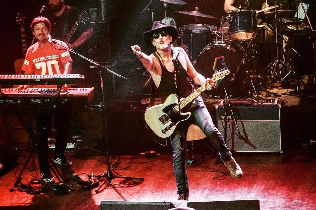 Una banda rockera  que hace gritar las guitarras en todos los páramos.  Gentileza.