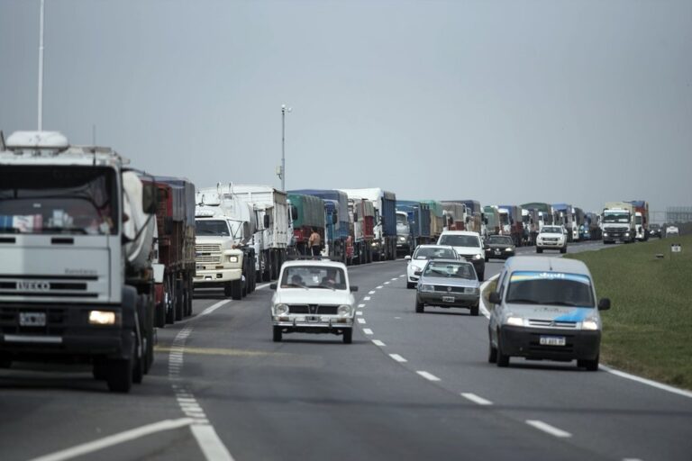 El tercer carril será fundamental para el acceso a la zona portuaria. Archivo/Marcelo Manera