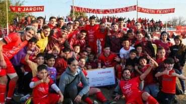 Festejó el Bicho Colorado: ya está en las semis de la Copa Santa Fe. redes del club