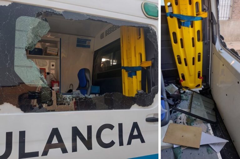 Tras el crimen un grupo de personas dañó una ambulancia y provocó destrozos en el hospital de Tostado. gentileza