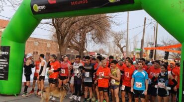 Multitudinaria maratón en Totoras. gentileza Pablo Zárate