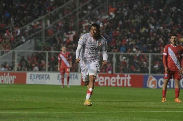 El primero. De Unión y de Simón Rivero