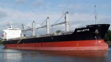 Se trata del barco 'Ina-Lotte' proveniente de la ciudad de Santos