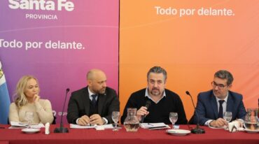 El objetivo central es agilizar el trámite y se realiza ingresando en mpa.santafe.gov.ar/denuncias.  Gentileza.