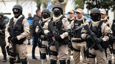 Las fuerzas de seguridad que intervienen en el Plan Bandera que se impulsó en Rosario. Marcelo Manera