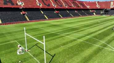 Las "H" ya están listas en la cancha de Colón a la espera de Los Pumas vs. Wallabies. Fernando Nicola