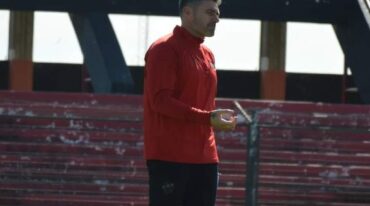 Diego Pozo habría encontrado la base del equipo para el final del Torneo. Prensa Patronato