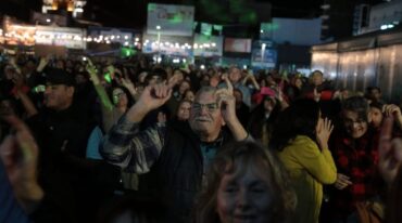 Un recital que incluyó algunos de sus muchos grandes éxitos y que tuvo como marco ideal a la nueva edición de la Feria Internacional del Libro. Gobierno de la Provincia