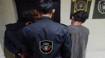 Dos detenidos tras un ardid policial que salió muy bien.  RRPP Unidad Regional XVII de Policía.