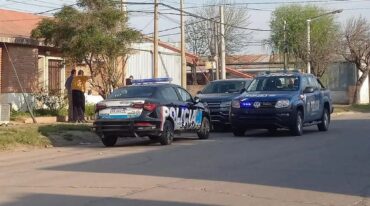 La policía se llegó hasta la casa robada y luego hizo pesquisa en dos viviendas donde estaba todo lo robado.  Unidad Regional XV de Policía.