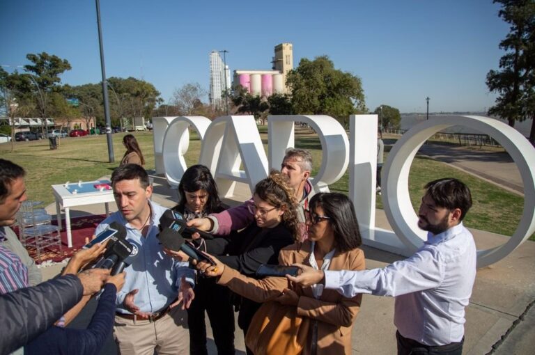 El programa provincial 'Casate con tu ciudad como testigo'