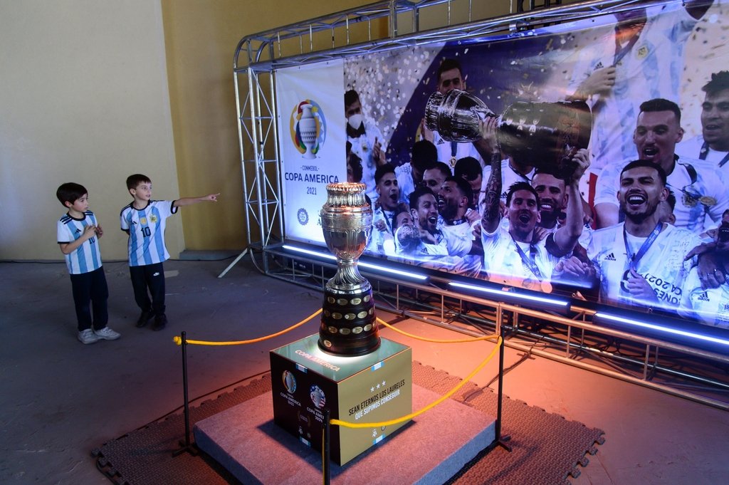 Rosario. La muestra Eternos Laureles